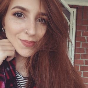 Meet your Posher, April